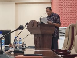 Fraksi Nasdem Pertanyakan Kebijakan   Penjabat Gubernur Terkait Larangan  pakaian Tenun  Ikat NTT