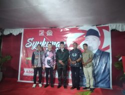 Johni Asadoma Hadiri Syukuran  Anggota DPRD  Terpilih   kabupaten   Kupang Absalom Buy