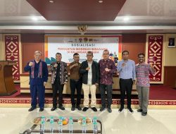 Laka Lena Minta Anak Muda NTT Jangan Terjebak Politik Identitas