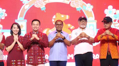 Wagub Johni Asadoma Hadiri Penutupan Kupang Lampion Food Street Market