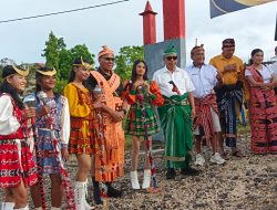 Wagub NTT Bagikan Kunci Sukses untuk Generasi Muda Saat Berkunjung di SMA  Negeri 2 Lamboya