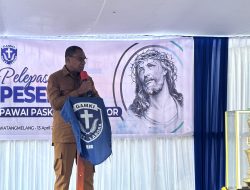 Lepas Pawai Paskah GAMKI Alor 2026,  Wagub Johni Asadoma Ajak Masyarakat Bangkit dan Hidup Baru