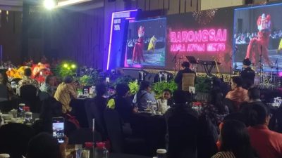 Dirut Carlie “Ayo Masyarkat Mari Menabung di Bank NTT