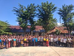 Ambrosius Kodo  Apresiasi  Siswa SMAN 1 Abad Saat Lakukan Kunjugan