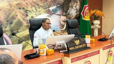 Pimpin Rapat  Wagub NTT  Jhoni Asadoma  Tekankan Kordinasi Lintas Sektor  Agar Data dan Informasi Akurat