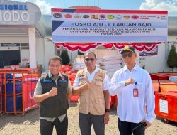 Wagub NTT Sampaikan Kebutuhan Mendesak Pengungsi di Labuan Bajo Saat Salurkan Bantuan MedcoEnergy